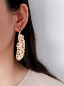 Hexingsheng Jewelry | The Timeless Appeal of Feather Jewelry in Fashion Trends