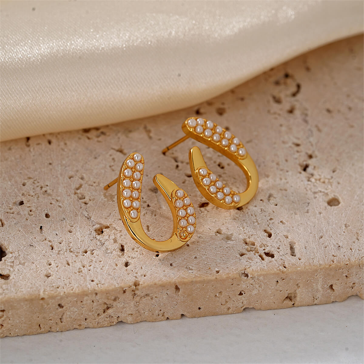 Designer Style 18K Gold Plated Earrings with Pearls and Zircon