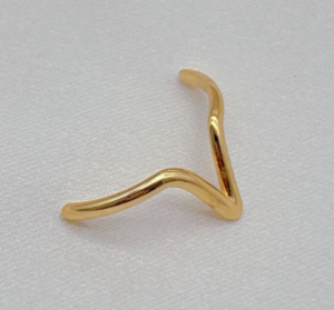 Nose Bridge Cuff: El Auge de la Joyería Facial Sin Perforación