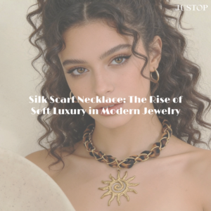 Collar de Pañuelo de Seda: El Auge del Lujo Suave en la Joyería Moderna